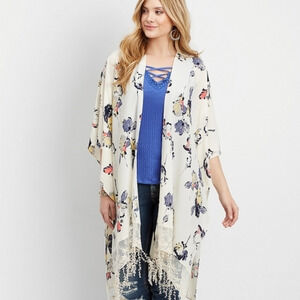 Maurices long‎ length floral kimono with embroidered lace and crochet fringe